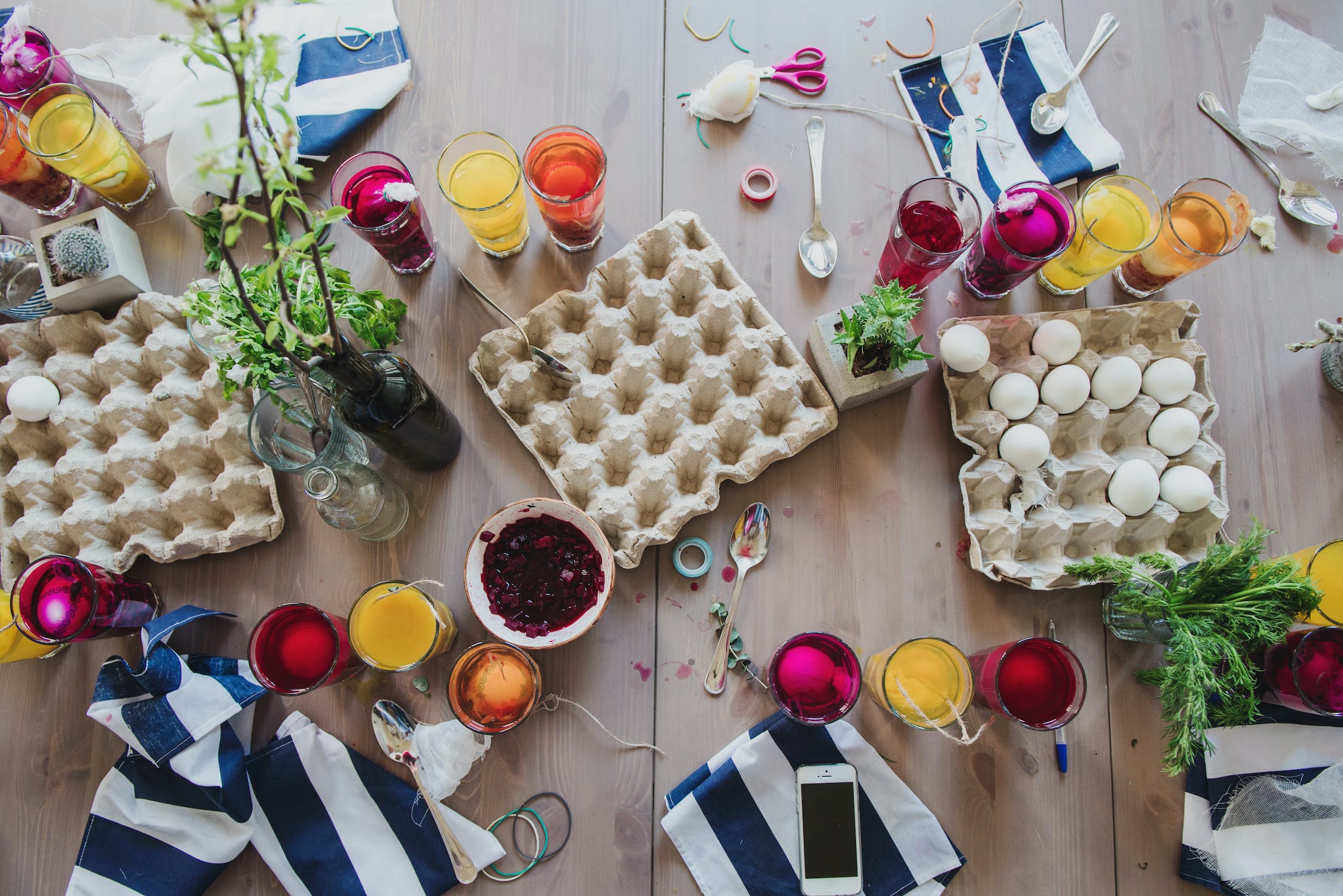 You are currently viewing 11 Creative and Easy Easter Egg Decorating Ideas(Step-by-Step Guide)