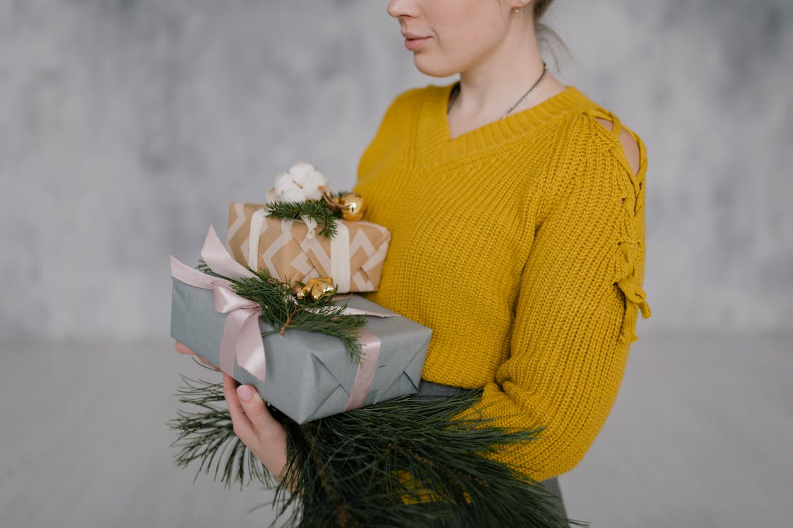 A Guide to Find Gifts for Women Who Have Everything